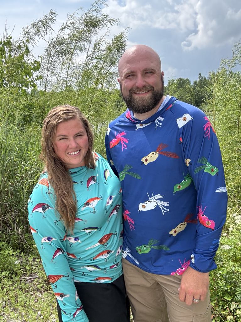 Women's Crank Bait Hooded Fishing Shirt