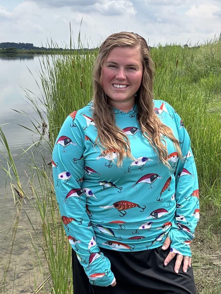 Women's Crank Bait Hooded Fishing Shirt